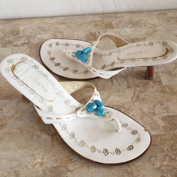 SALE! Liz Claiborne Turquoise Kitten Heels - Picture 3 of 7